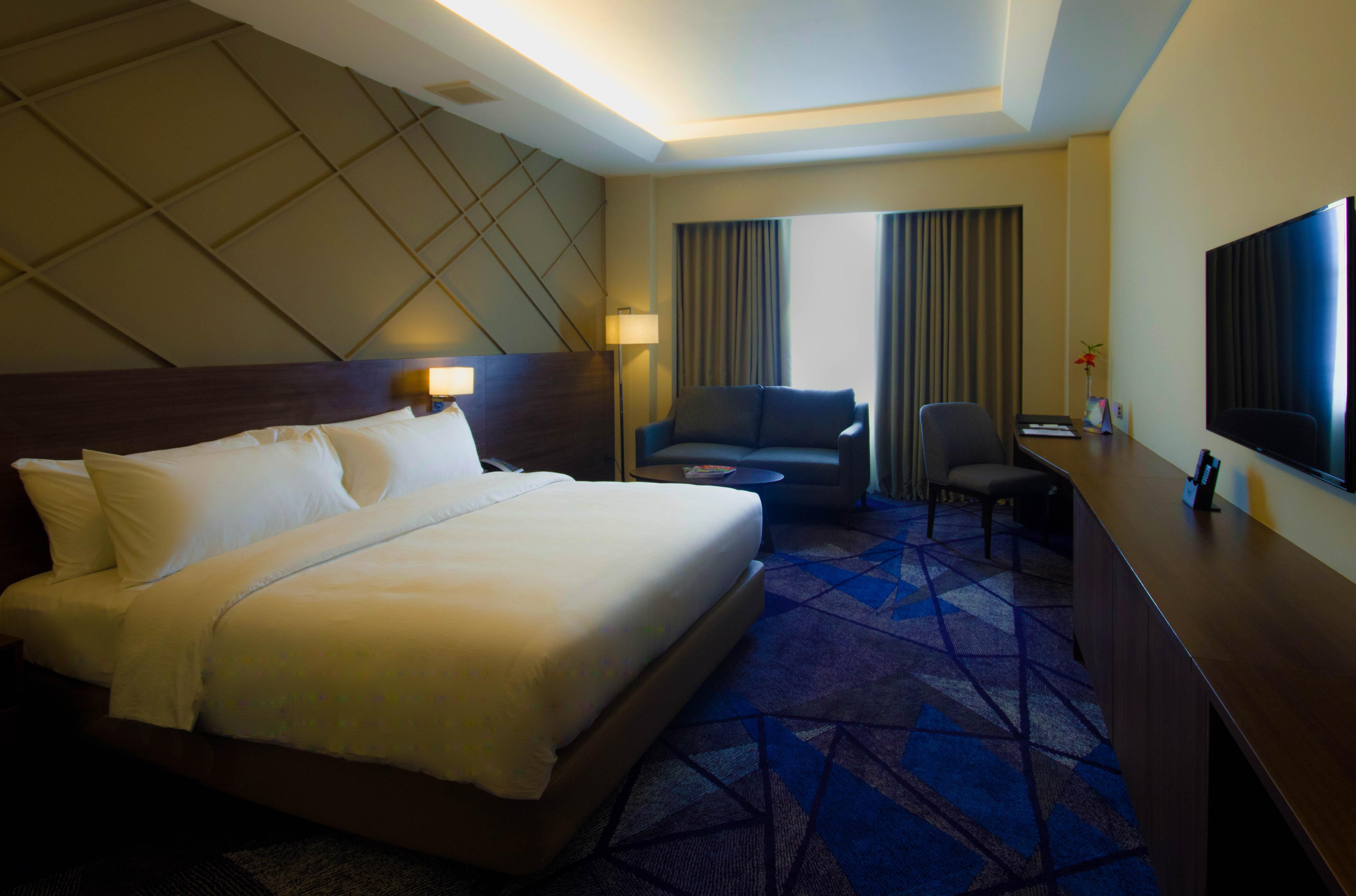 Luxent Hotel Bandar Quezon Luaran gambar