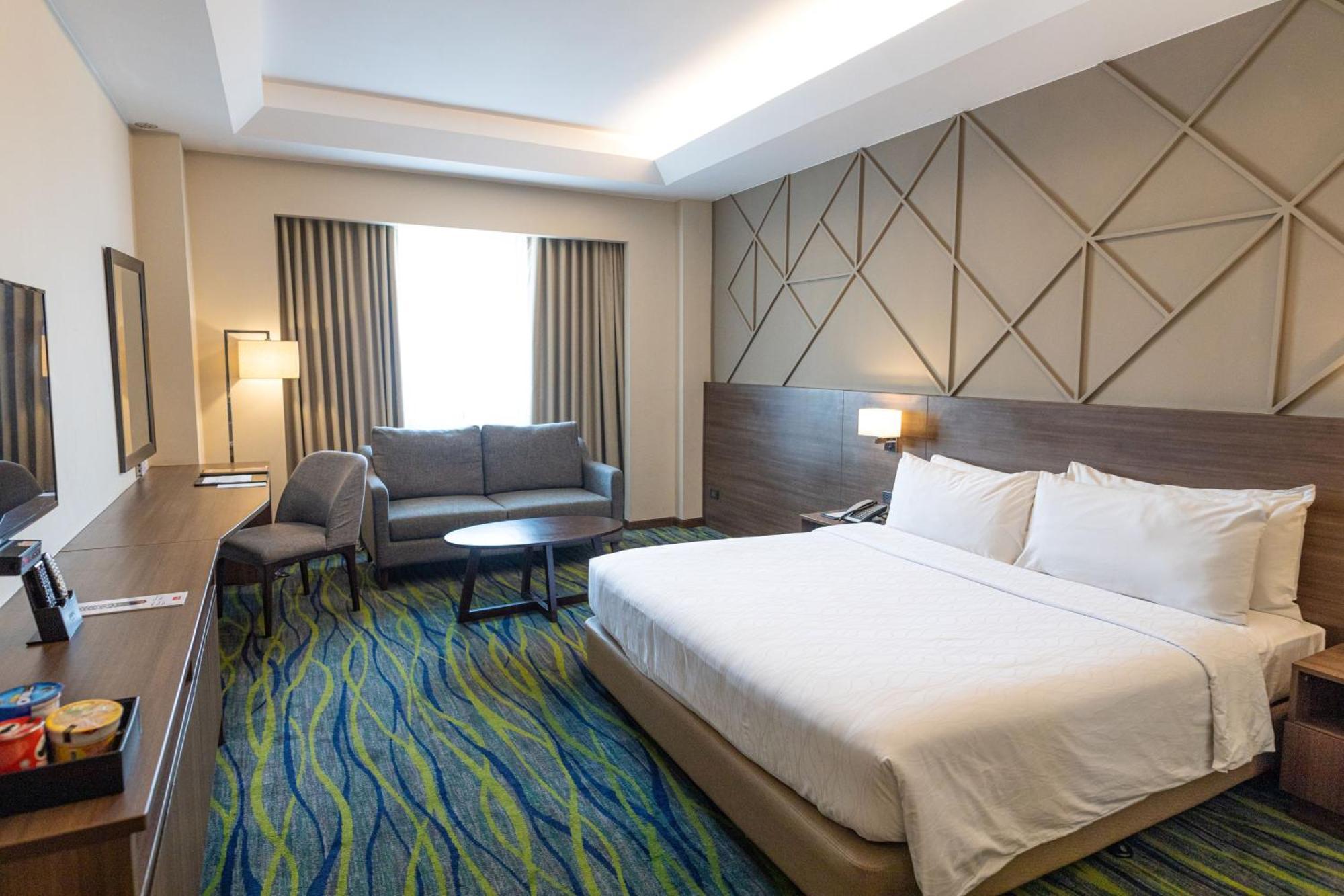 Luxent Hotel Bandar Quezon Luaran gambar