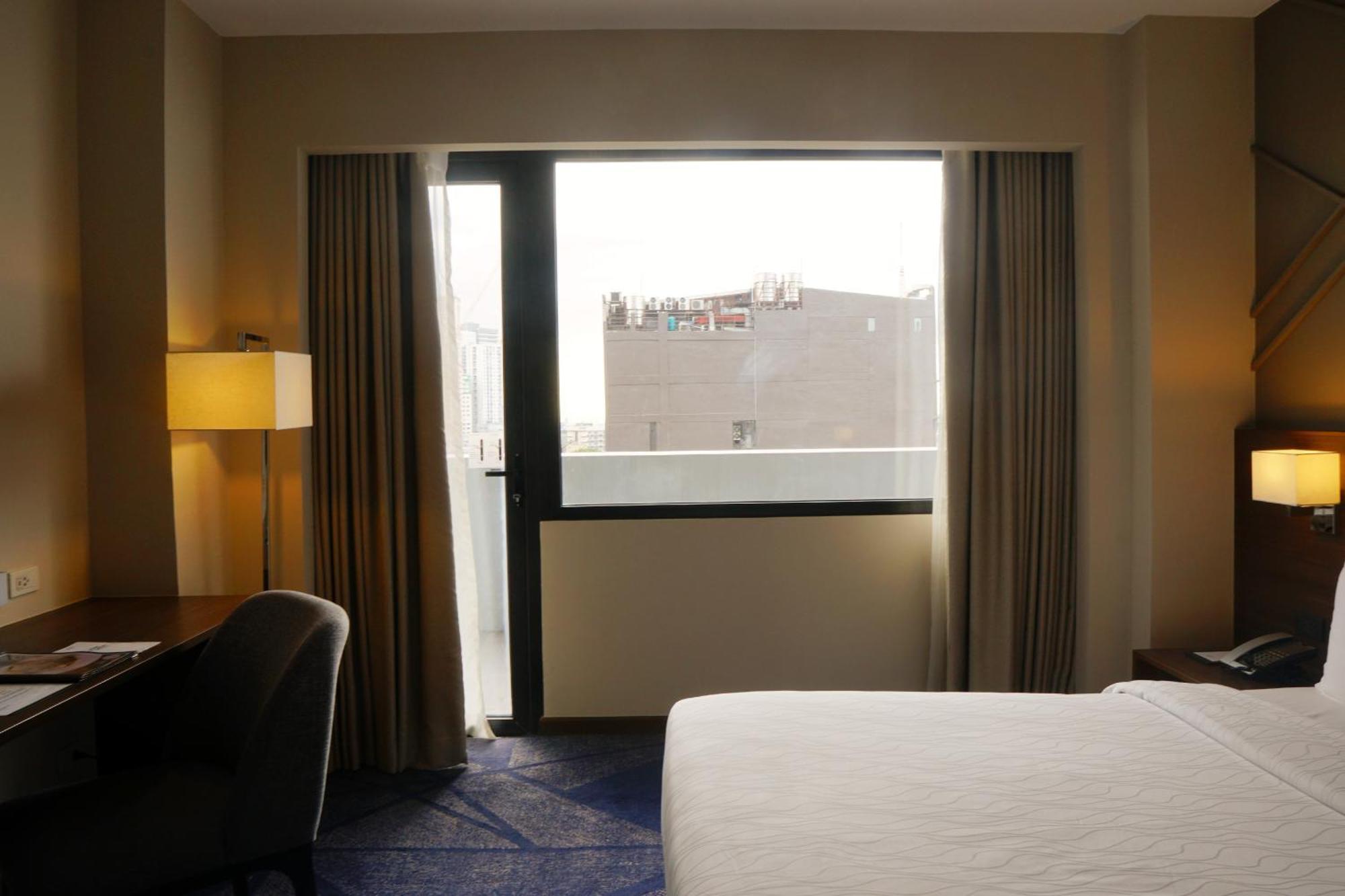 Luxent Hotel Bandar Quezon Luaran gambar