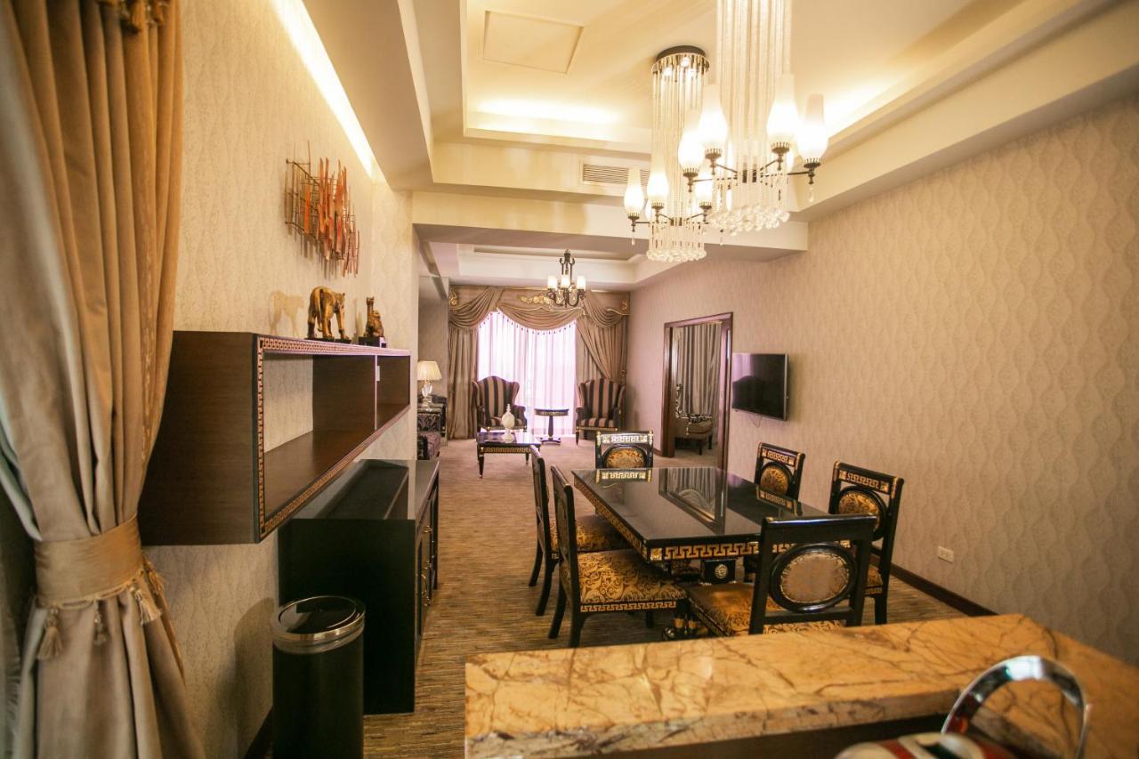 Luxent Hotel Bandar Quezon Luaran gambar
