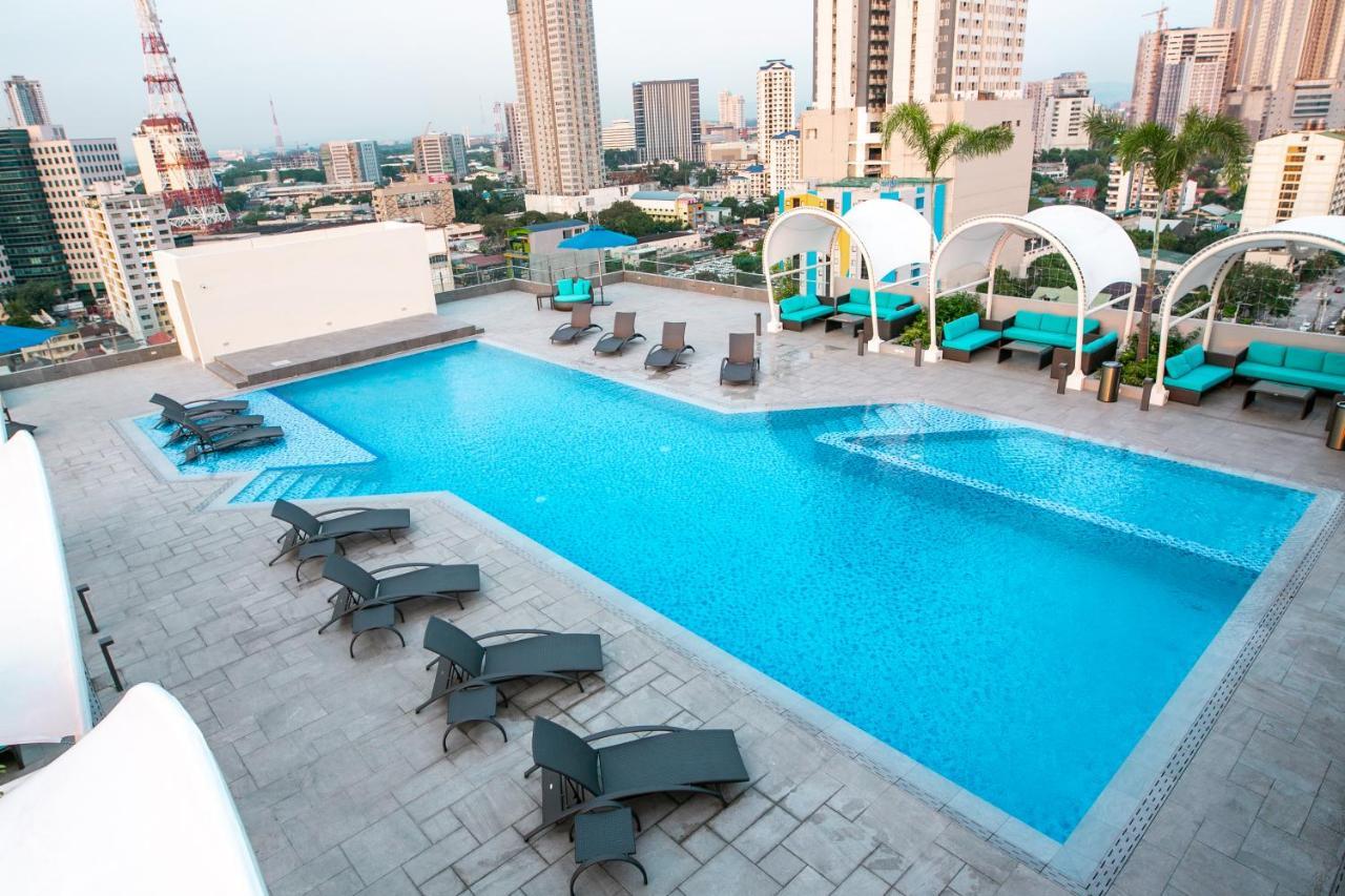 Luxent Hotel Bandar Quezon Luaran gambar