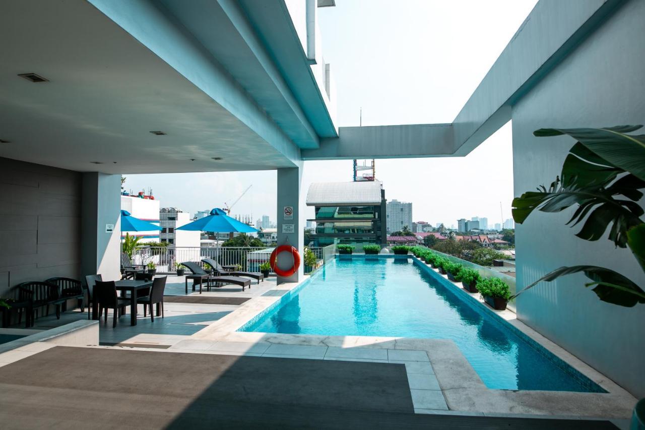 Luxent Hotel Bandar Quezon Luaran gambar