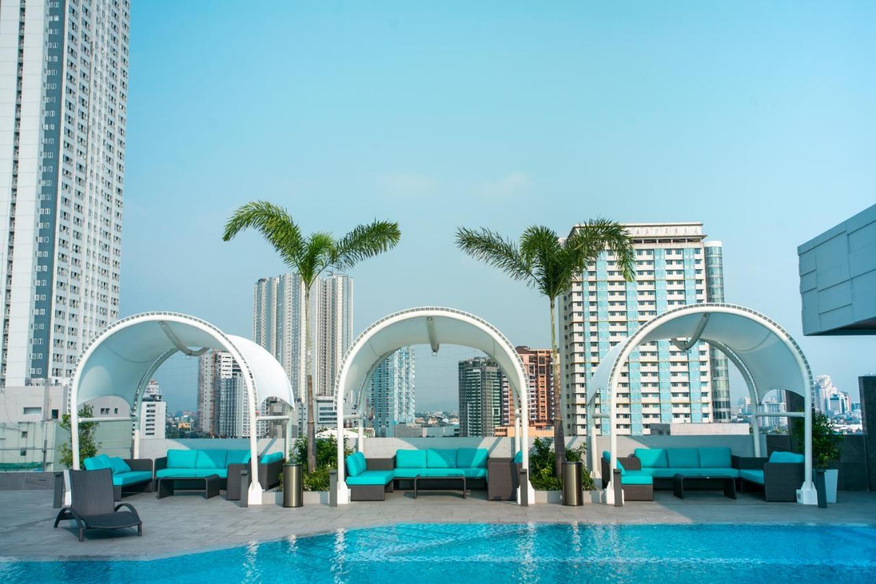 Luxent Hotel Bandar Quezon Luaran gambar