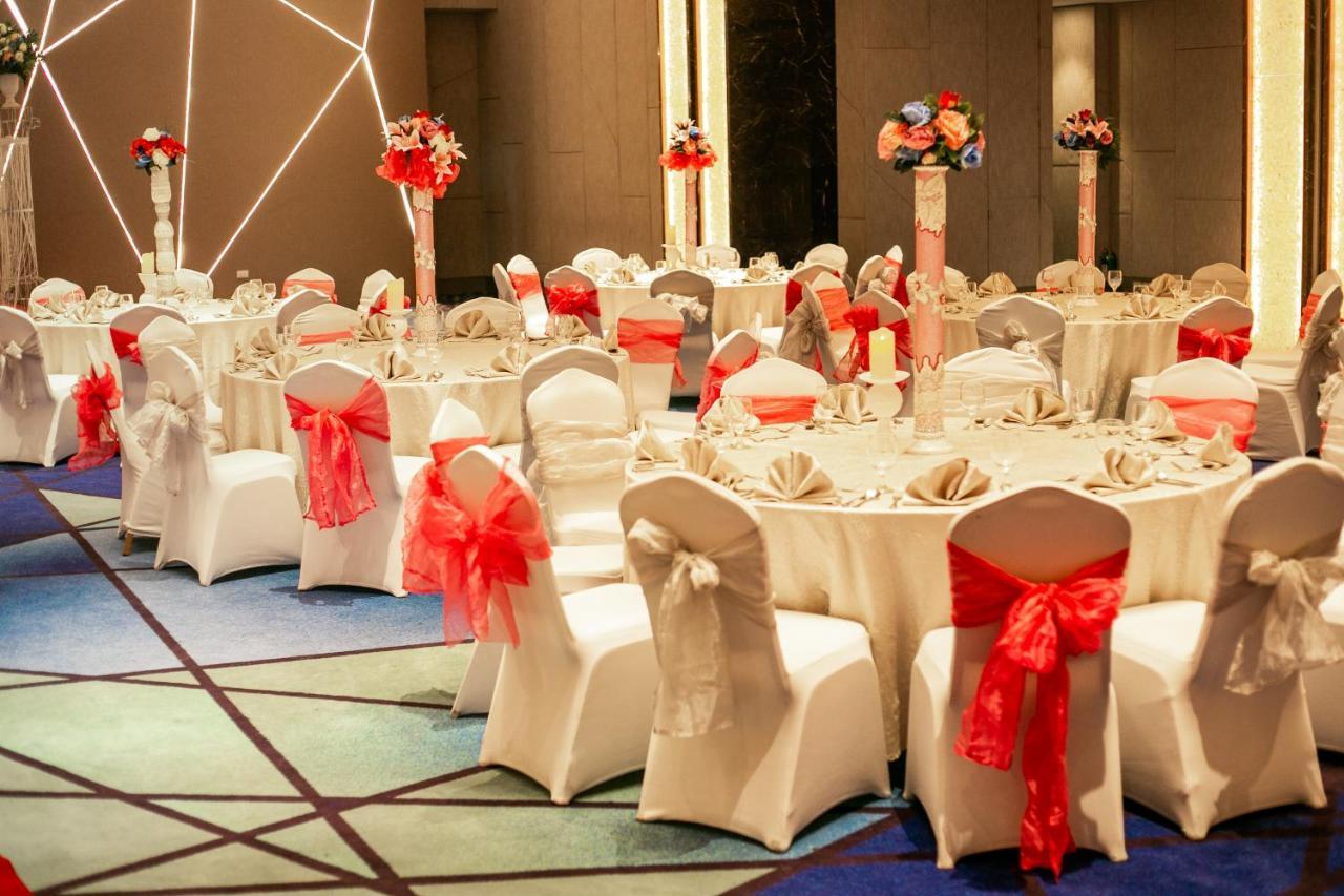 Luxent Hotel Bandar Quezon Luaran gambar