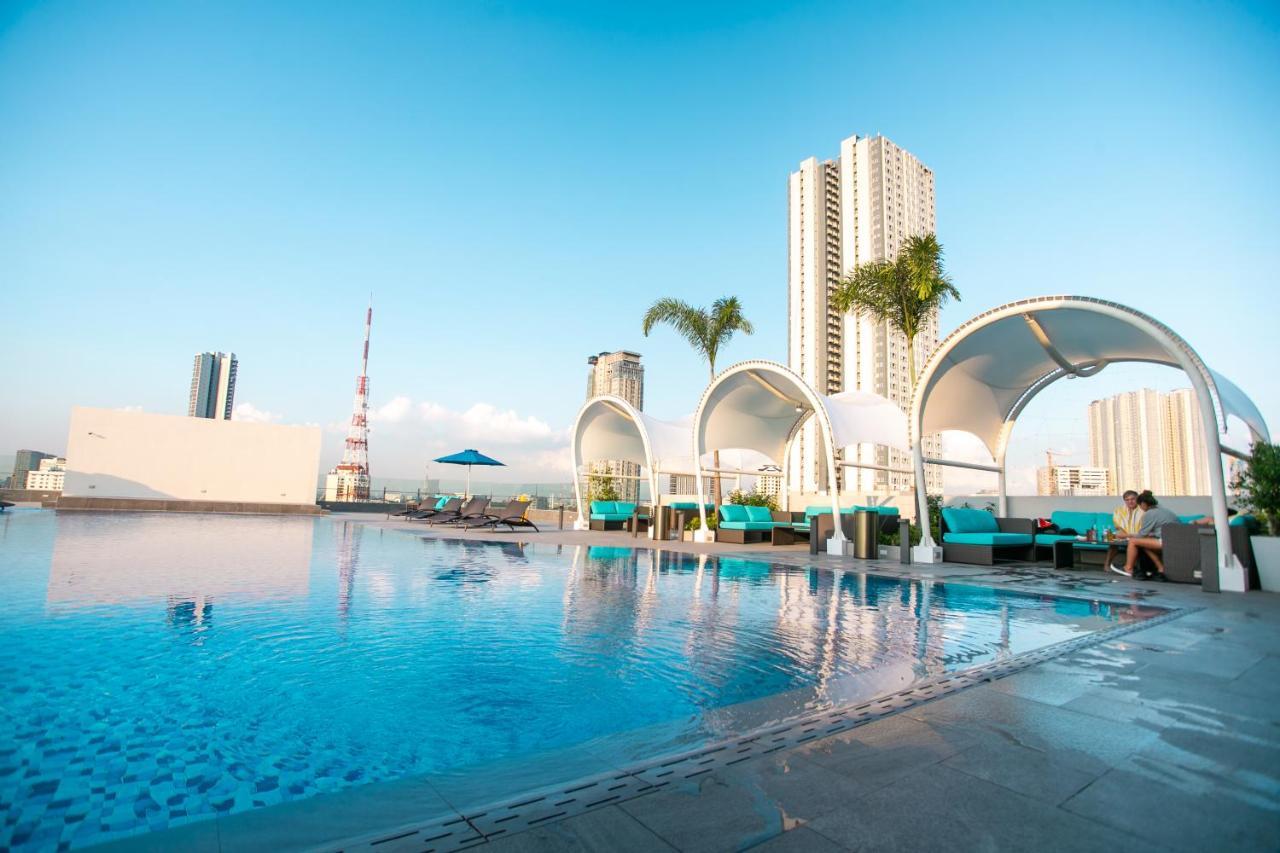 Luxent Hotel Bandar Quezon Luaran gambar